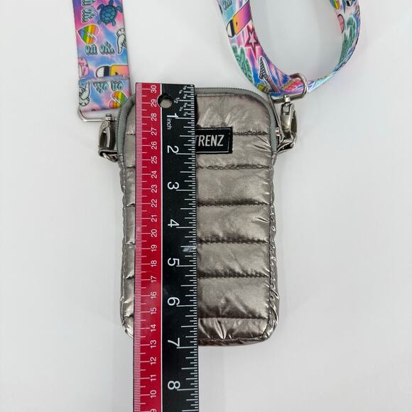 Top Trenz Silver Puffer Crossbody Cell Phone Bag with Graphic Print Strap - Picture 7 of 7